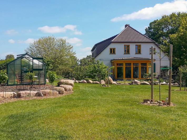 Ferienwohnung für 3 Personen, mit Garten und Sauna in Lubmin - 2