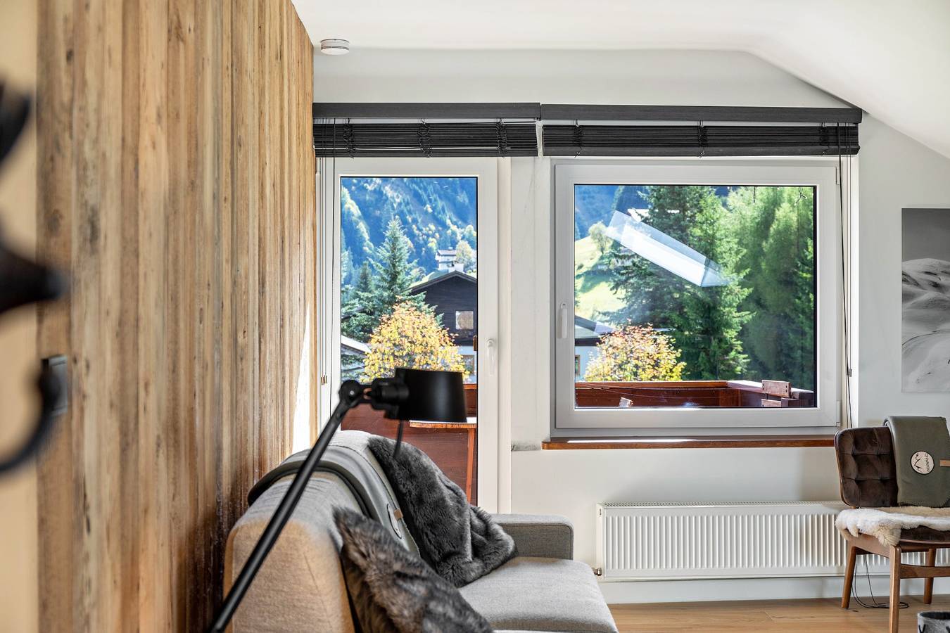 Geheel appartement, Appartement 'Haus Berwang - Alpin' met Uitzicht op de Bergen, Privéterras en Wifi in Lechtal Alps, Berwang