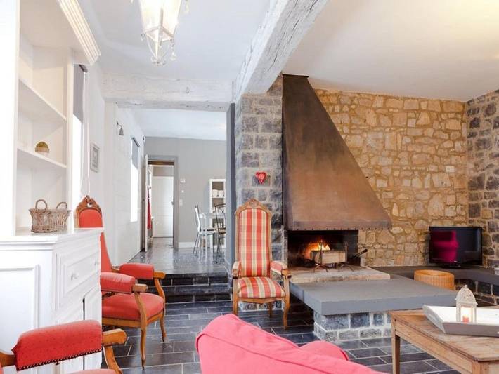 Location de vacances pour 15 personnes, avec terrasse et jardin à Onhaye - 3