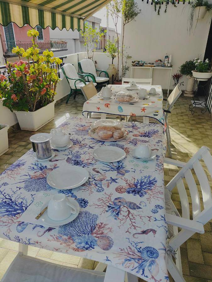 Chambre d’hôte pour 2 personnes, avec terrasse et vue à Aci Castello - 2