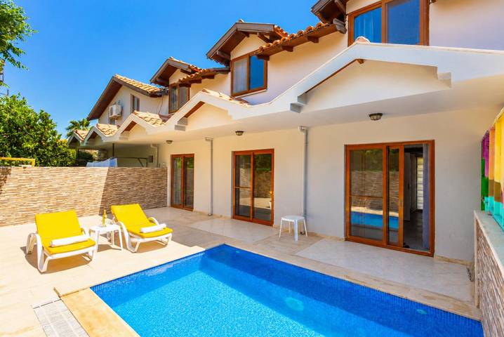 Villa für 6 Personen, mit Balkon - 1