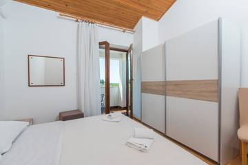 Ferienhaus für 10 Personen in Općina Vrsar, Westküste Istrien, Bild 3