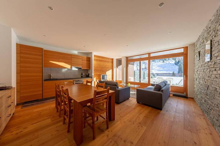 Ferienwohnung für 6 Personen, mit Terrasse und Garten - 1