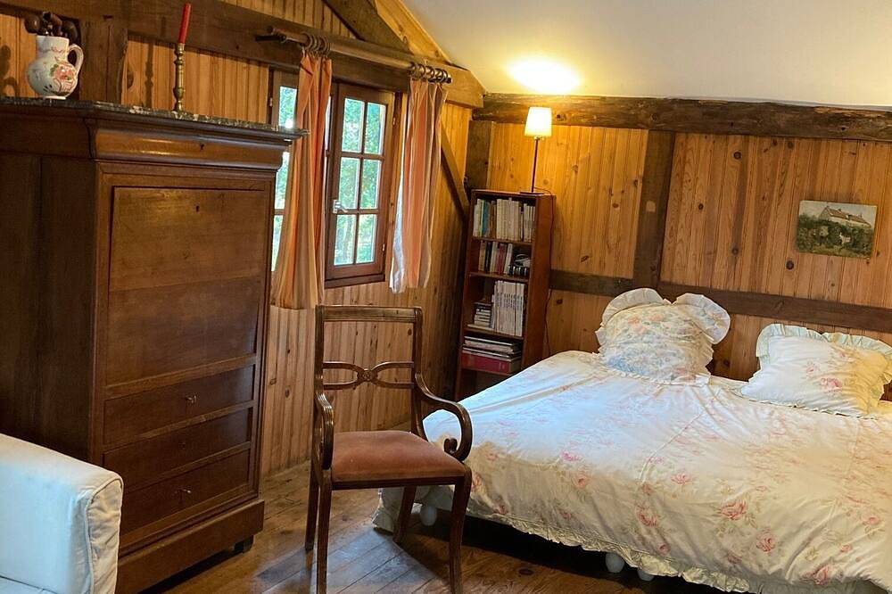 Authentique vaste  ferme landaise de 1850 au coeur de la forêt sans voisins 30 p in Luxey, Landes