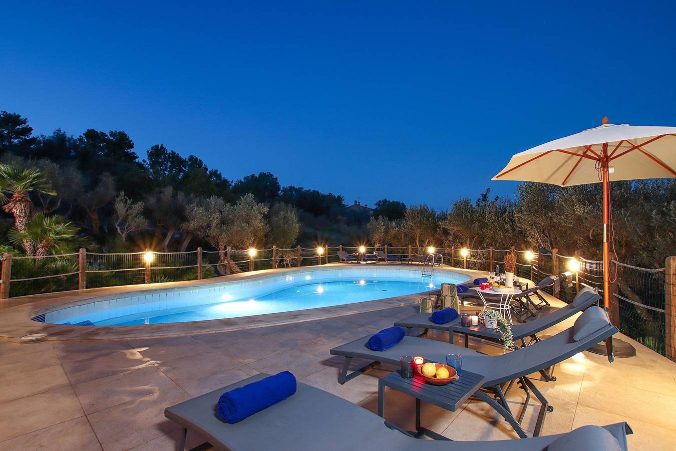 Ferienhaus "Alordes" mit Bergblick, Pool, Garten & Wlan in Pollença, Mallorca Norden