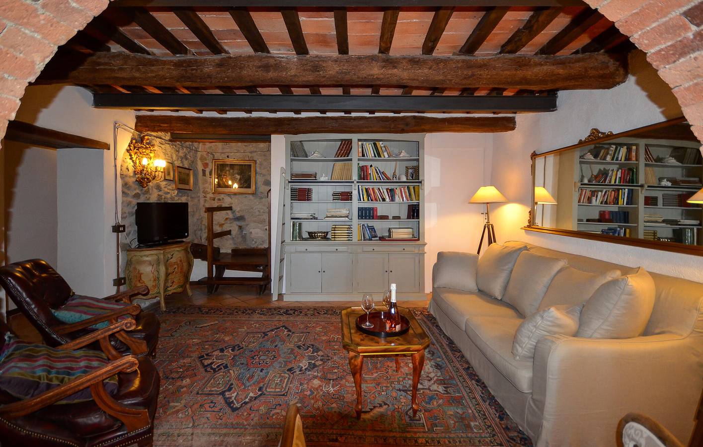 Appartamento di 30 m² con WiFi, aria condizionata, parcheggio, giardino e piscina in Massa Marittima, Provincia di Grosseto