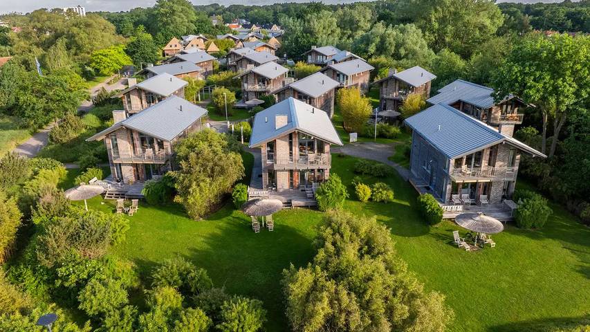 Ferienhaus mit Meerblick für 6 Personen, mit Sauna und Balkon sowie Garten