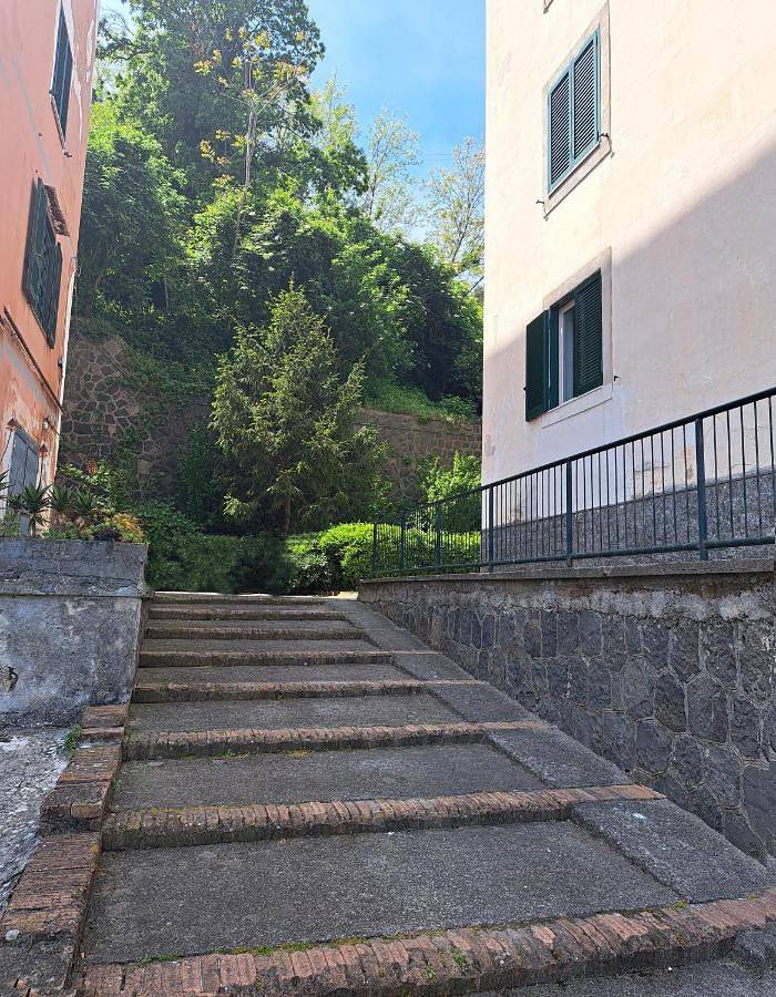 Chambre d’hôte pour 2 personnes, avec terrasse ainsi que jardin et vue à Castellammare di Stabia - 2