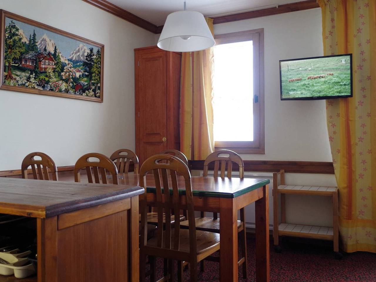 Entire apartment, Lovely 3-room apt, balcony, pets allowed, ski-in ski-out in La Plagne, La Plagne-Tarentaise