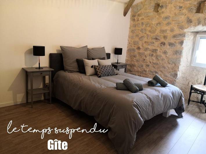 Location de vacances pour 5 personnes, avec vue et sauna ainsi que piscine et jardin à Saint-Pierreville - 3