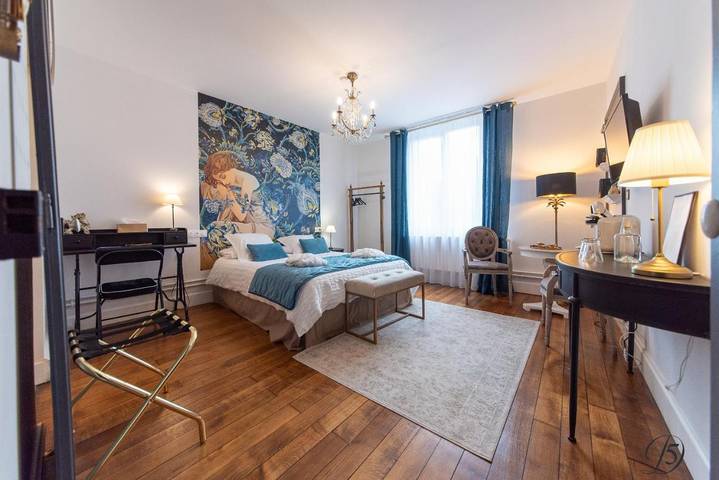 Chambre d’hôte pour 2 personnes, avec terrasse et vue