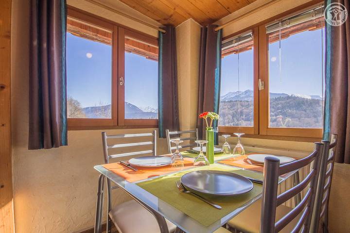 Gîte pour 2 personnes, avec Balcon ainsi que Terrasse et Jardin dans Allondaz