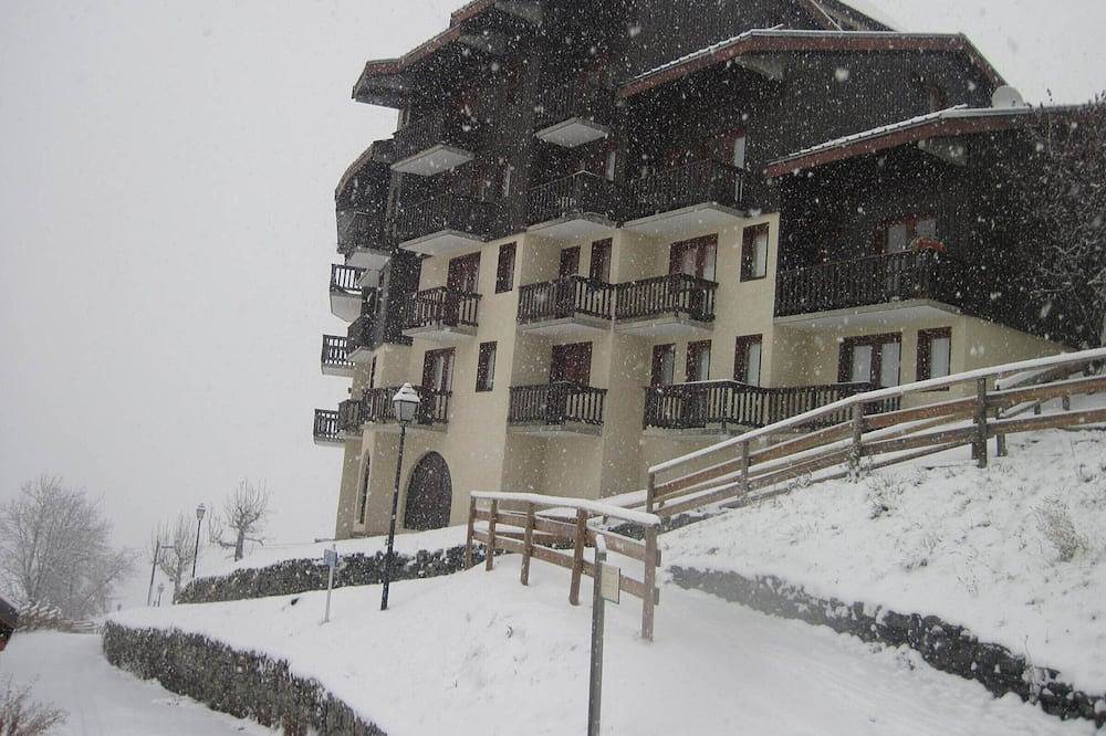 Apartamento entero, Apto. Acogedor Cerca de Pistas con Balcón y Tv - Montchavin in La Plagne, Bellentre