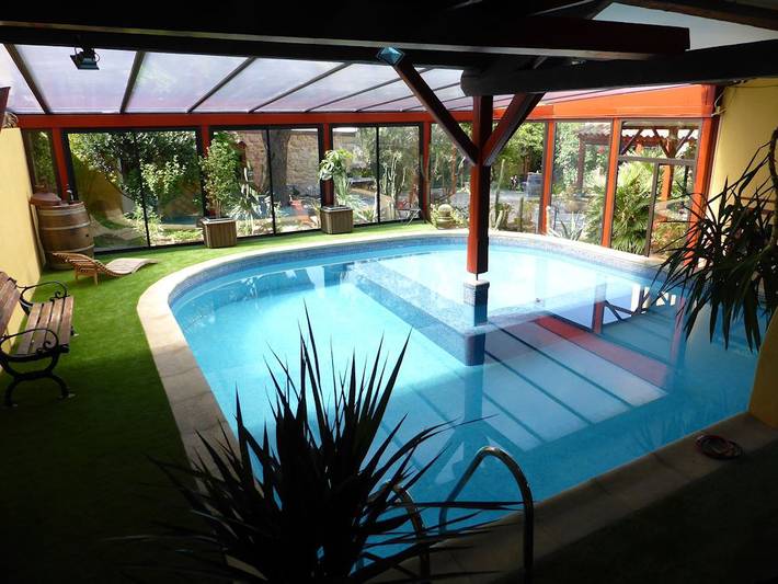 Location de vacances pour 2 personnes, avec piscine et jardin dans l' Aude - 2