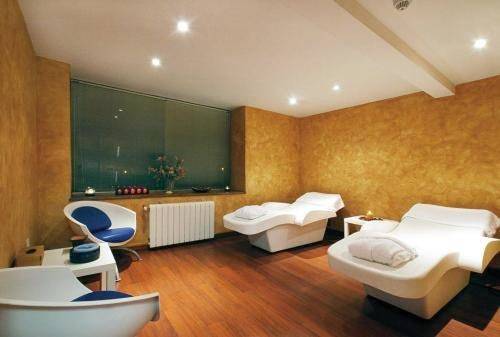 Hotel para 2 personas, con jacuzzi además de balcón y sauna en La Vera - 3