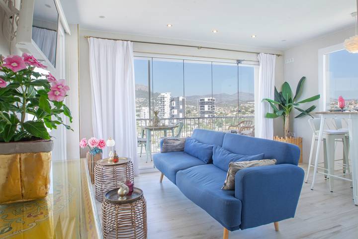 Apartamento entero, Apartamento 'Playa Salinas Grupo Terra De Mar' con vistas al mar, Wi-Fi y aire acondicionado. in Platja del Cantal Roig (Calpe), Calpe