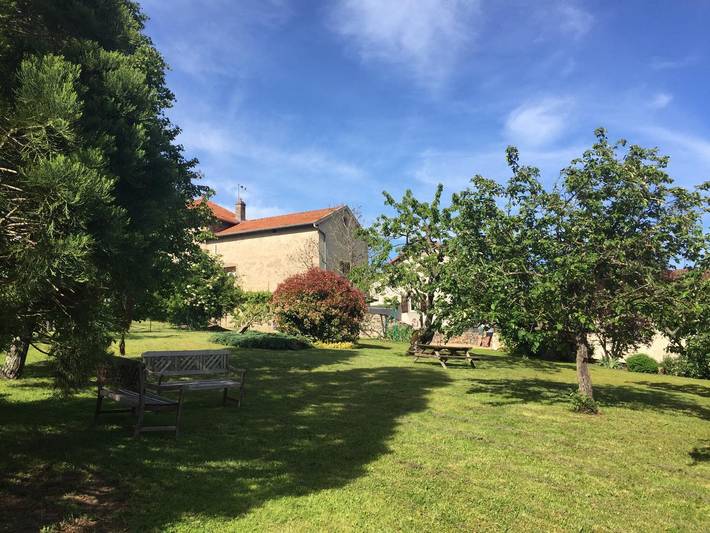 Gîte pour 8 personnes, avec jardin