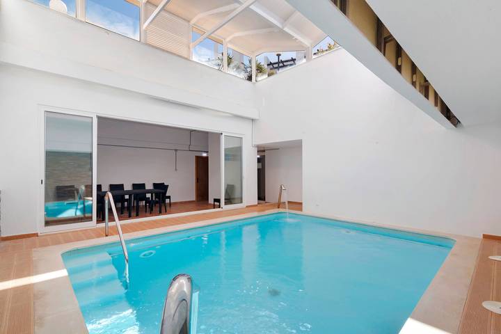 Holiday apartment for 6 people, with garden and balcony - 1