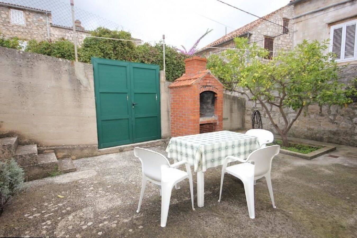 Ganze Wohnung, Apartment Tenara in Vis Stadt, Vis (Dalmatien)
