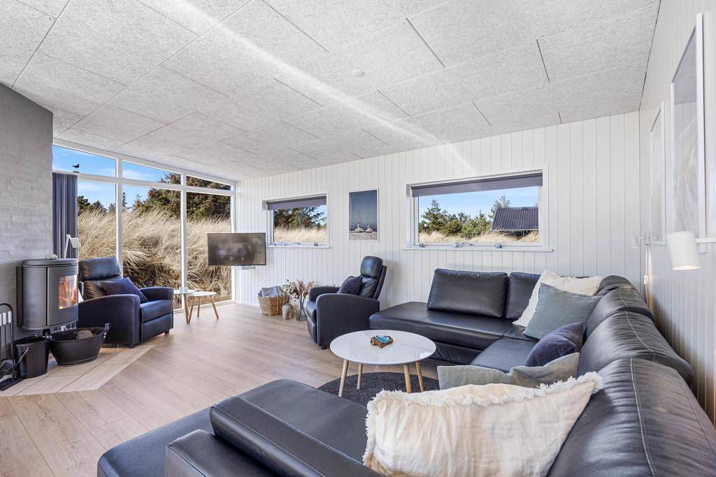 Villa voor 8 personen met balkon/terras in Bjerregård, Holmsland Klit
