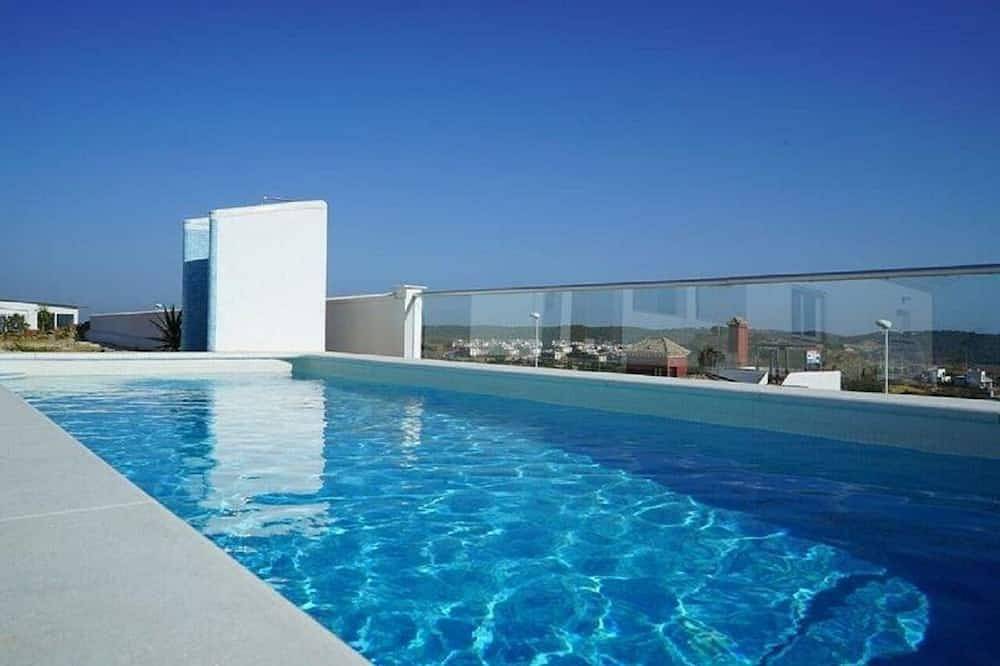 Your dream home with a distant view in Urbanizacion Costa Esuri, Ayamonte