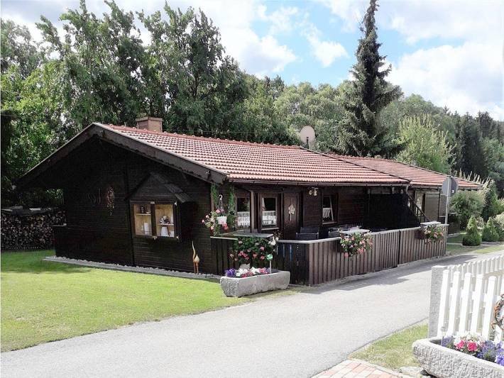 Ferienwohnung für 4 Personen, mit Balkon und Balkon/Terrasse sowie Garten und Pool im Bayerischer Wald