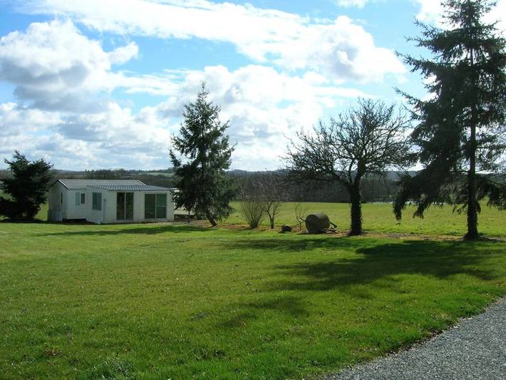 Location de vacances pour 6 personnes, avec terrasse et vue à La Pommeraie-sur-Sèvre - 2
