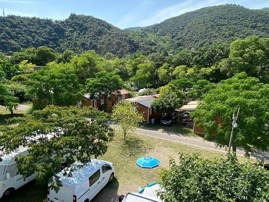 Camping Amélia - Mobilhome 4 personas - Jade 23m² + terraza cubierta + aire acondicionado in Amélie-les-Bains-Palalda, Región Céret