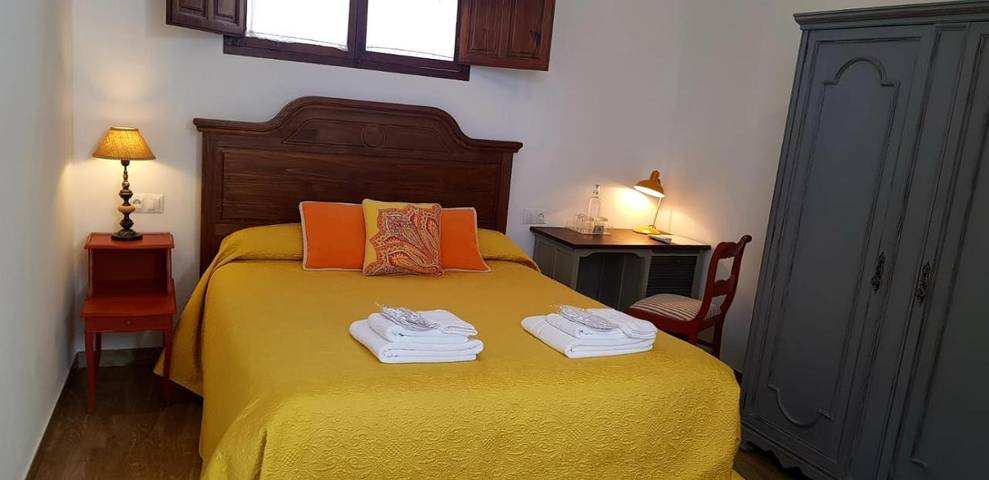 Alojamiento y desayuno para 2 personas, con jardín en Almodóvar del Río - 4