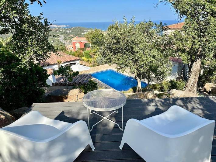Villa pour 8 personnes, avec vue ainsi que jardin et piscine, animaux acceptés à Platja d'Aro - 4