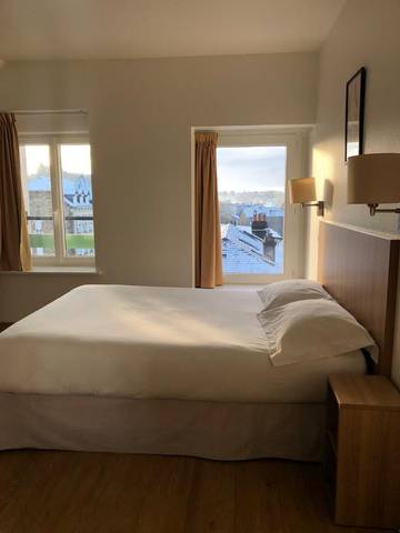 Hôtel pour 2 personnes, avec terrasse à Ussel