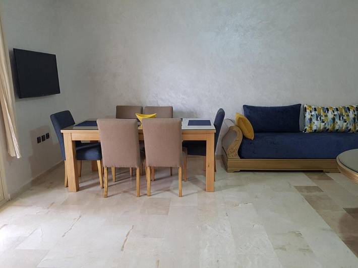 Villa pour 8 personnes, avec piscine et vue ainsi que jardin et bassin pour enfant