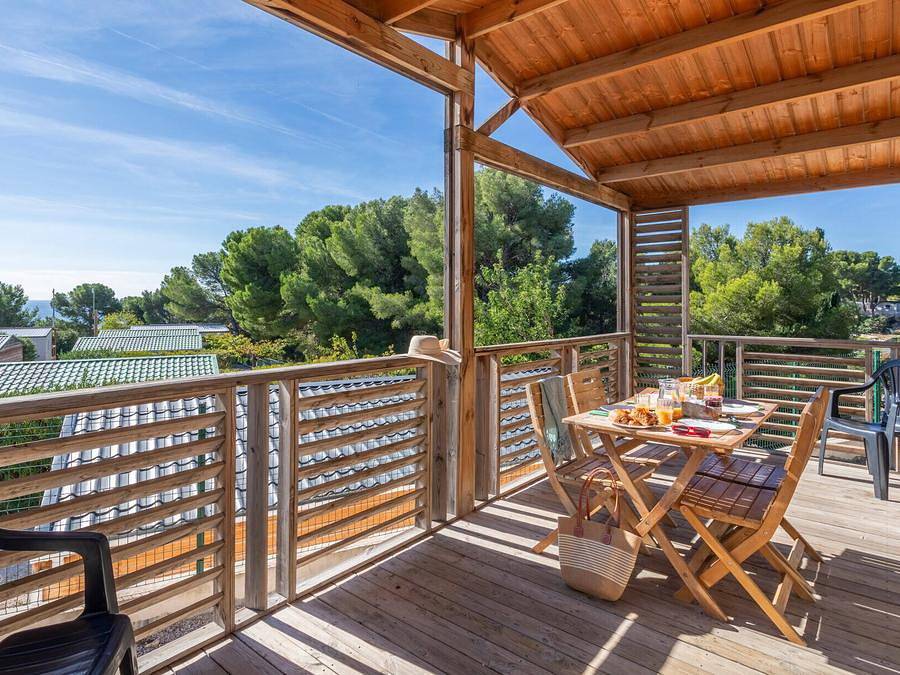 Camping Lou Souleï - Chalet 5 personen - Chalet | Comfort | 2 Zi. | 5 Pers. | Erhöhte Terrasse | Klimaanlage | Tv in Carry-le-Rouet, Istres und Umgebung