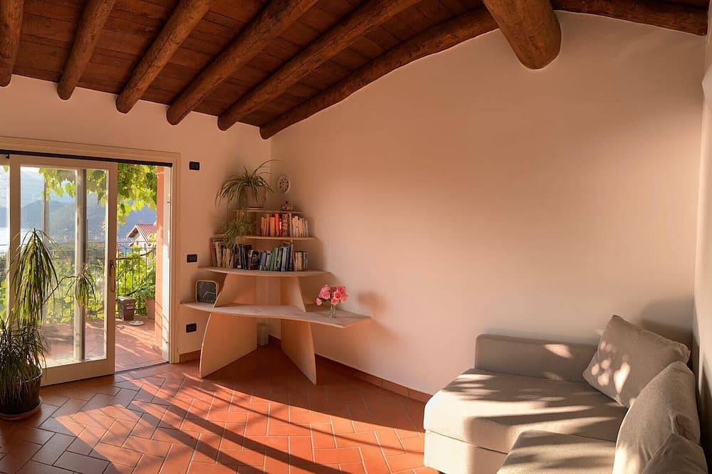 0900Bg - Island Sunset House in Sulzano, Catena Bresciana Occidentale