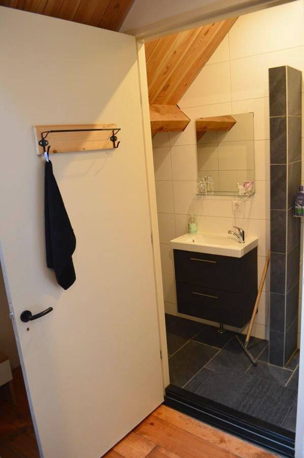 Location de vacances pour 3 personnes, avec jardin dans Bréda - 4