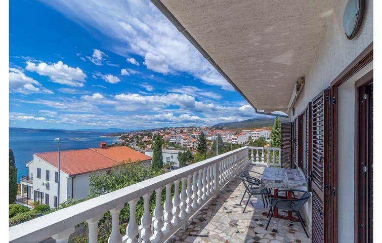 Gîte pour 6 personnes, avec terrasse à Novi Vinodolski - 3