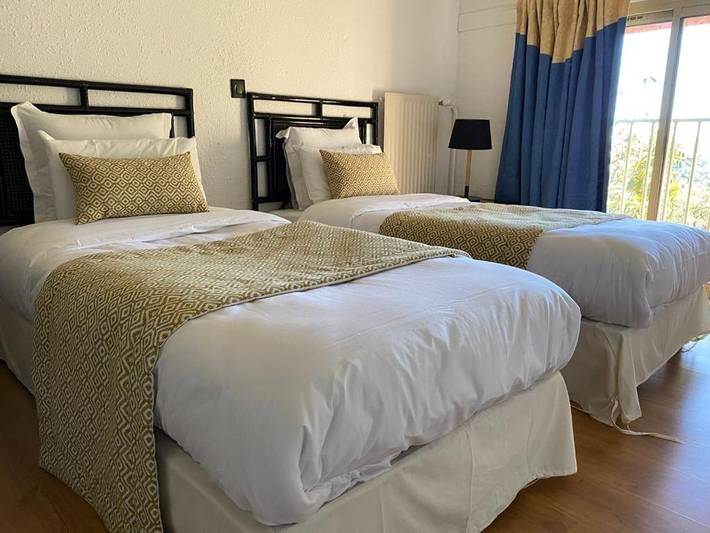 Hôtel pour 2 personnes, avec terrasse et jardin à Saint-Jeannet - 4