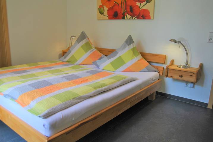 Ganze Ferienwohnung, Ferienwohnung zum Menzinger-Garten - Ferienwohnung Paula, 40qm, 1 Schlafzimmer, max. 2 Personen in Überlingen, Region Bodensee-Oberschwaben