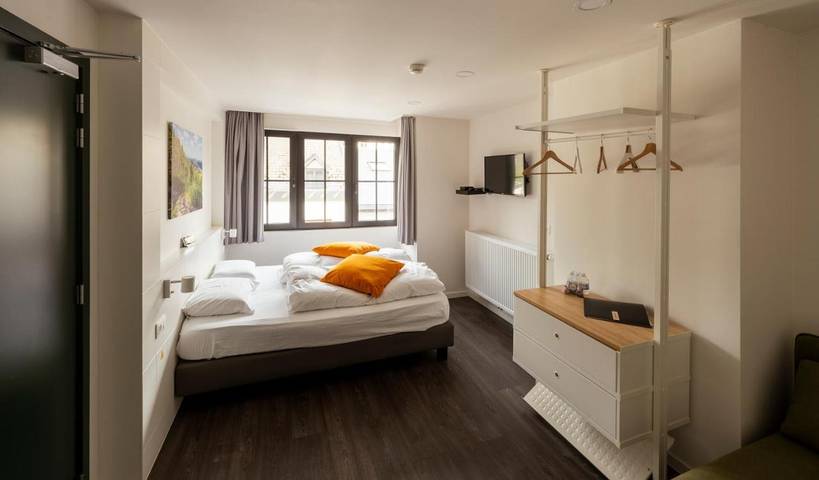 Location de vacances pour 2 personnes, avec vue et terrasse à La Roche-en-Ardenne - 4