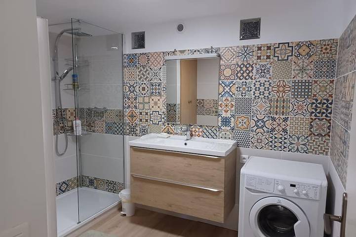 Gîte pour 4 personnes, avec terrasse et piscine à Saint-Côme-et-Maruéjols - 4