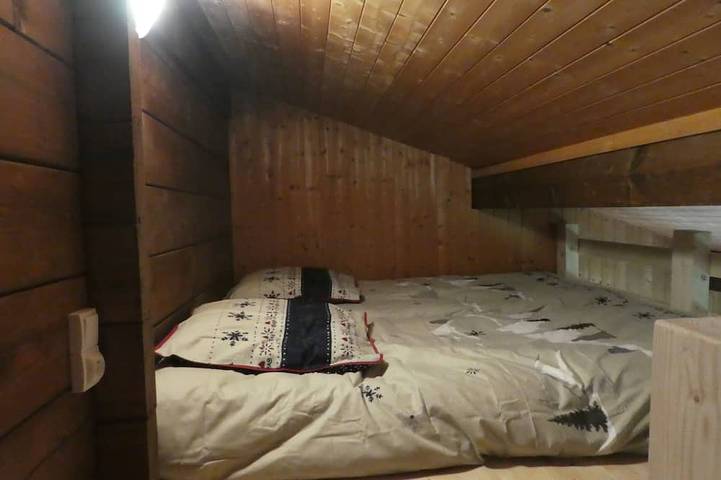 Gîte pour 4 personnes, avec sauna et terrasse ainsi que jardin et jacuzzi, animaux acceptés à La Ferrière - 2