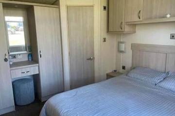 Log Cabin for 6 People in Bexhill, East Sussex, Photo 1