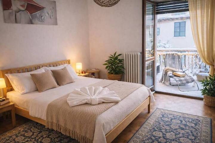 Appartamento intero, Mary House Central Station Large Apartment in Sondrio (Città), Sondrio