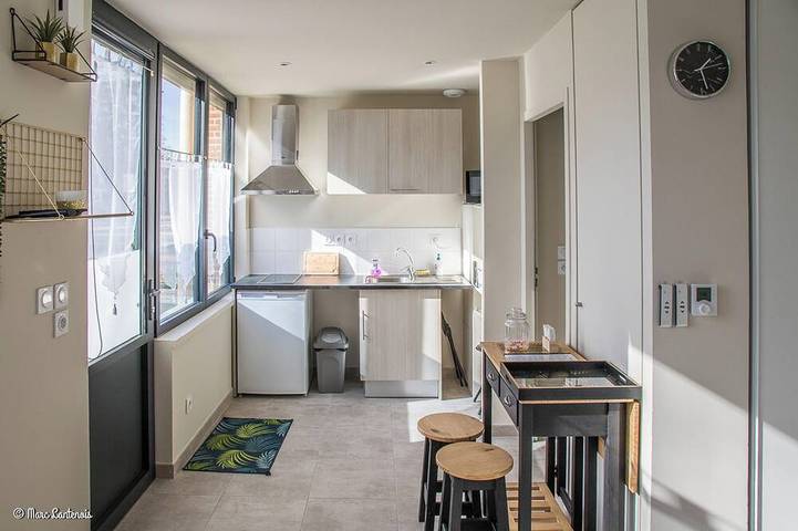 Gîte pour 2 personnes, avec jardin dans Abondant