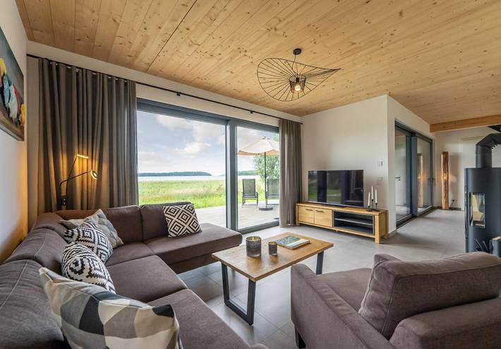 Ferienwohnung für 10 Personen, mit Garten und Ausblick sowie Sauna und Seeblick in Bergen auf Rügen