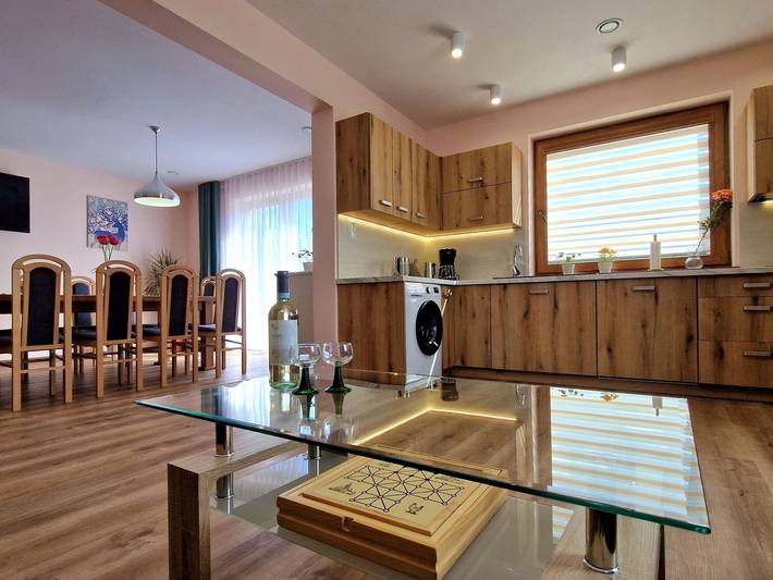 Ferienhaus in Wiśniowa mit Pool und Wald in powiat ropczycko-sędziszowski