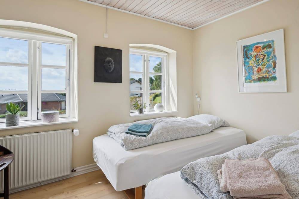 Ganze Wohnung, Gemütliches Ferienappartement für 2 Personen mit Blick auf die Flensburger Förde in Kruså, Flensburger Förde (Dänemark)