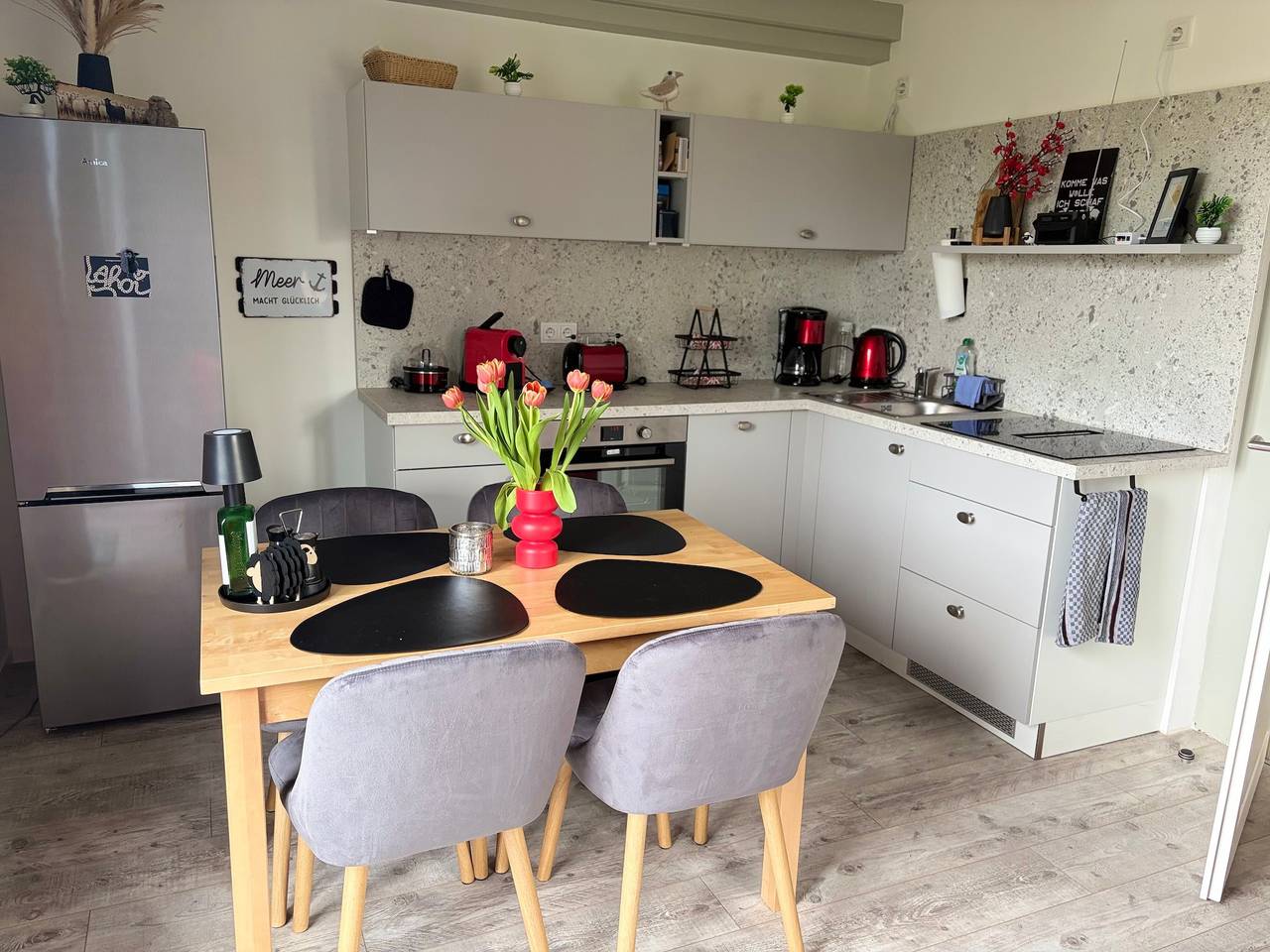 Ganze Wohnung, Apartment Schwarzes Schaf mit ganz großem Herz und Wohlfühlcharakter  in Pellworm, Nordseeküste