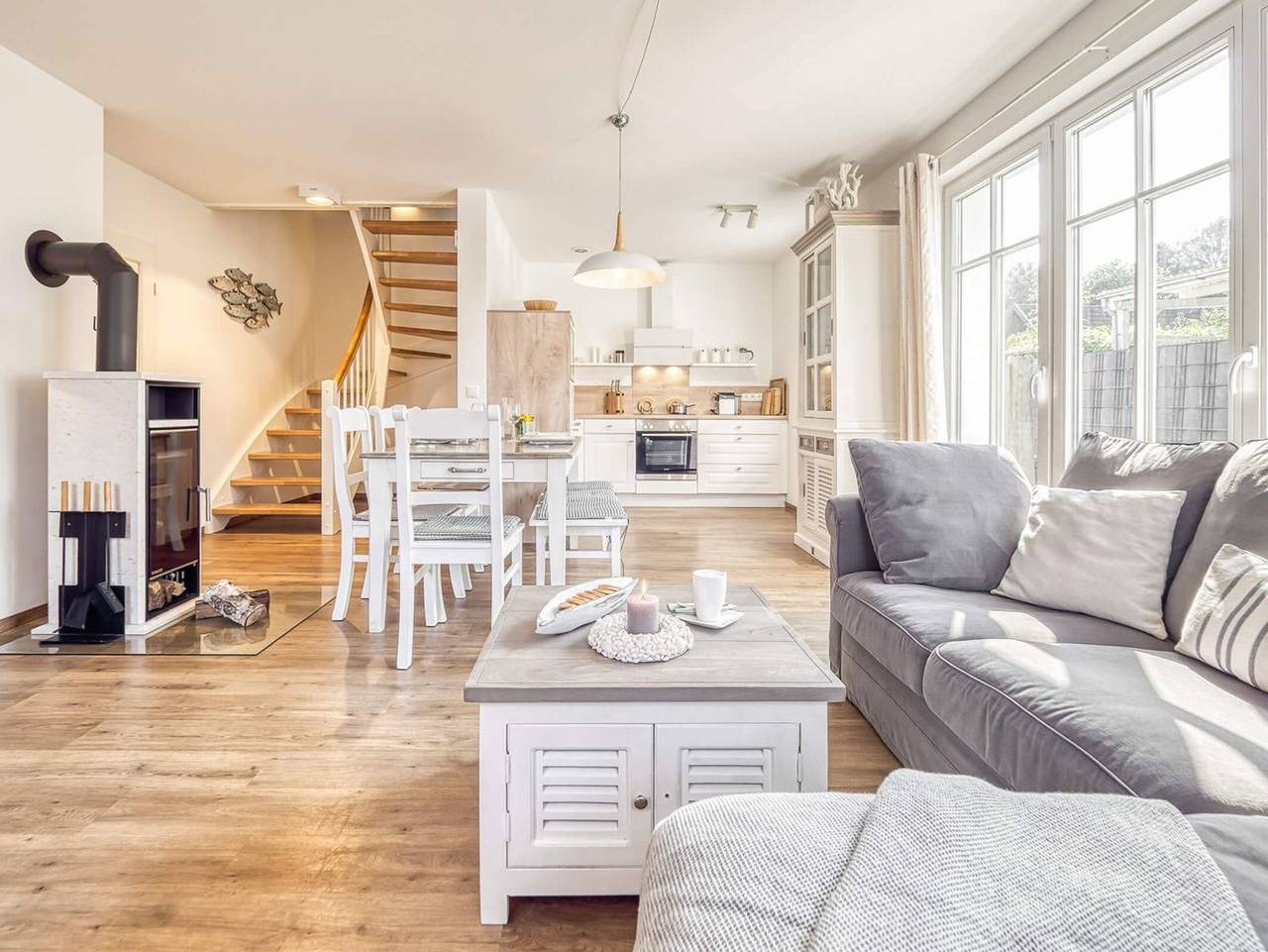 Schulstrasse 28 "Haus Helle Brise" - ruhig und zentrale gelegene komfortable Haushälfte in Zingst, Fischland - Darß - Zingst