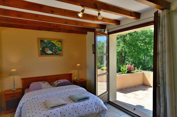 Location de vacances pour 6 personnes, avec jardin, animaux acceptés à Mons (Var) - 2